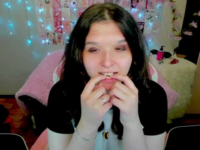 Acid-Kate live cam on BongaCams