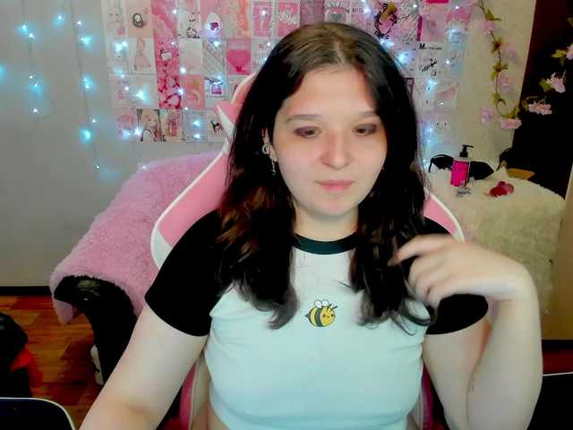 Acid-Kate live cam on BongaCams