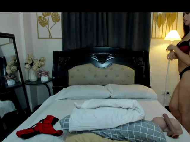 SUGAHBABEmikka Sex Cam Show