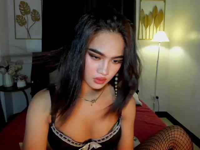 SUGAHBABEmikka Sex Cam Show