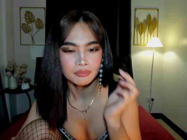 SUGAHBABEmikka Sex Cam Show