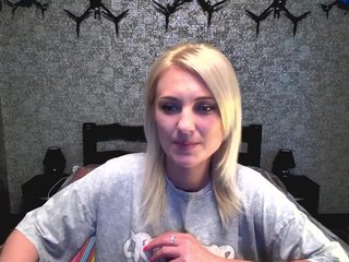 AnnaDeVille Porn Show