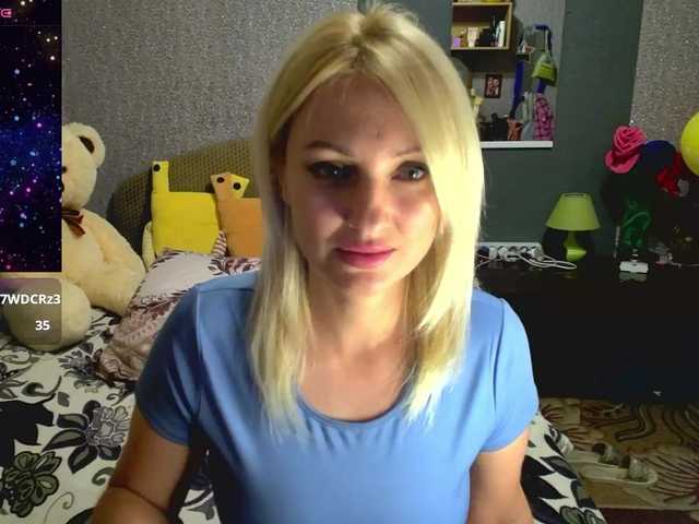 AnnaDeVille live webcam show