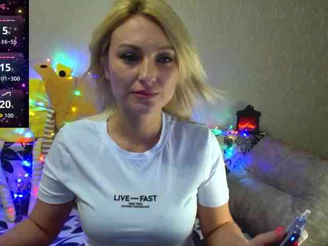 AnnaDeVille webcam