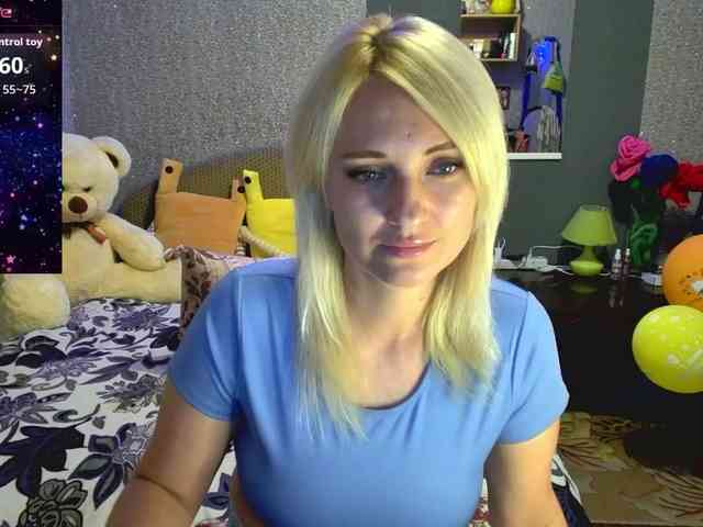 AnnaDeVille webcam