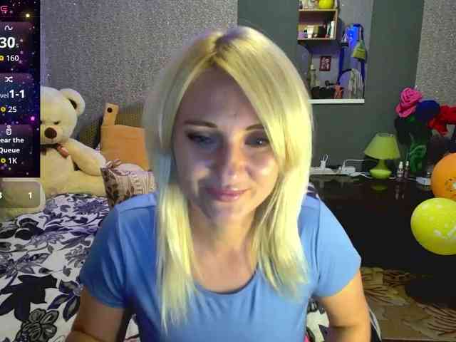 AnnaDeVille webcam