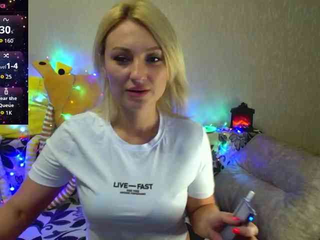 AnnaDeVille webcam