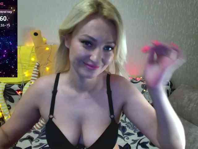 AnnaDeVille webcam