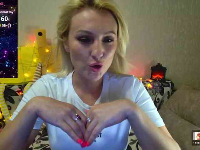 AnnaDeVille webcam