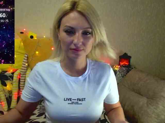 AnnaDeVille webcam
