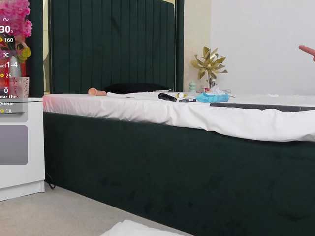 RubbiDark's BongaCams show and profile