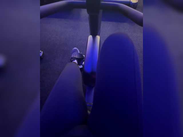 MissKriss1's BongaCams show and profile