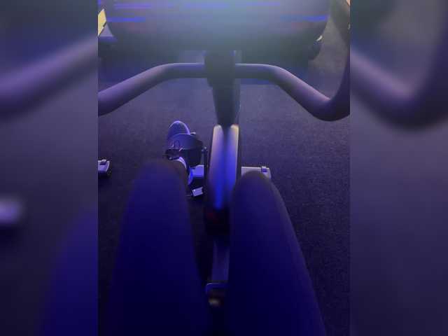 MissKriss1's BongaCams show and profile