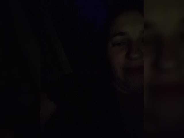 nika-on cam belle