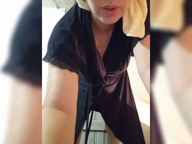 NiKa-ON live cam on BongaCams