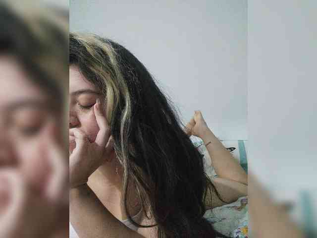 SuRomero Live Webcam on BongaCams