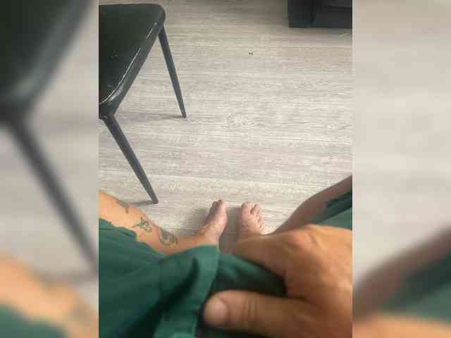 13andrrr13 Sex Cam Show