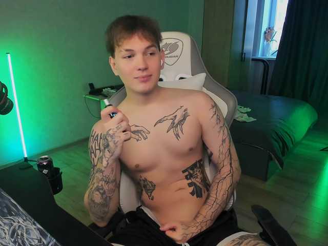 Nikita8Prinz8 live cam