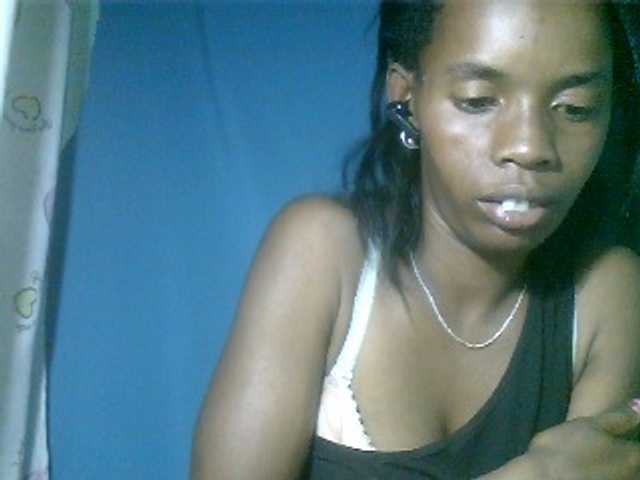 Fanihsexy live cam on BongaCams