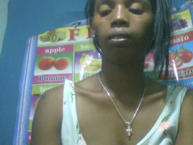Fanihsexy live cam on BongaCams