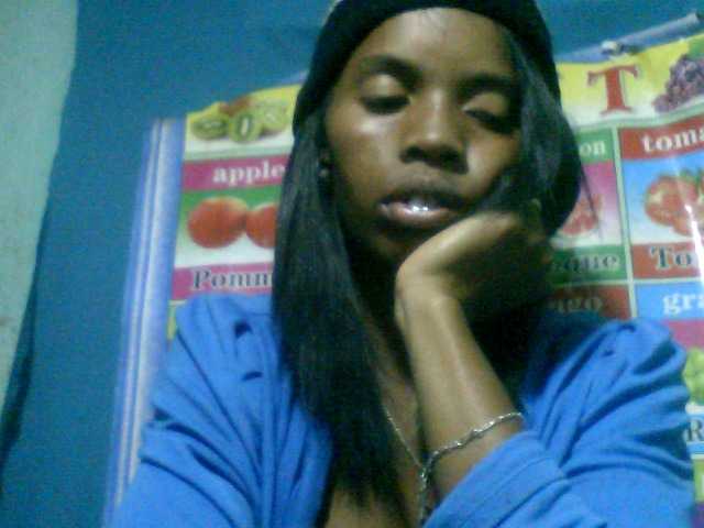 Fanihsexy live cam on BongaCams