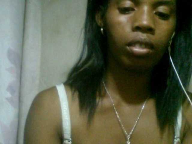 Fanihsexy live cam on BongaCams