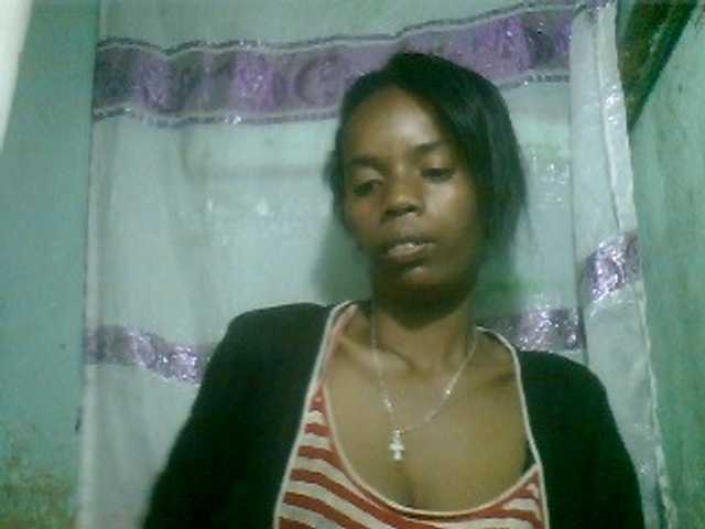 Fanihsexy live cam on BongaCams
