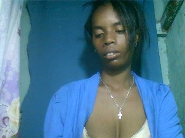 Fanihsexy live cam on BongaCams