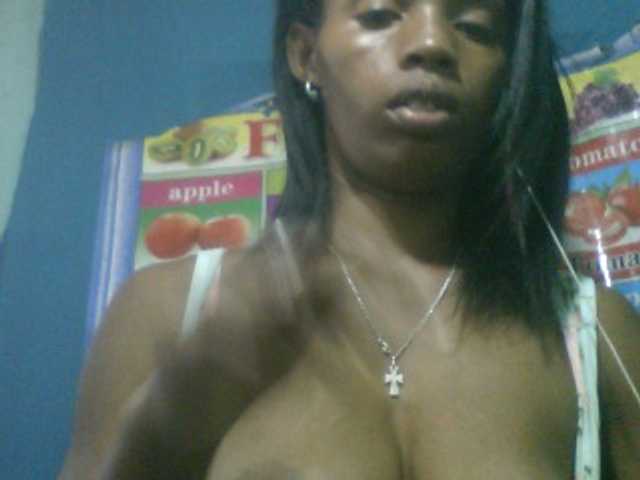 Fanihsexy live cam on BongaCams