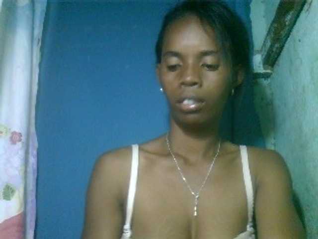 Fanihsexy live cam on BongaCams