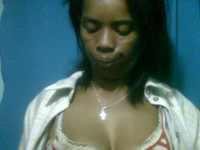 Fanihsexy live cam on BongaCams