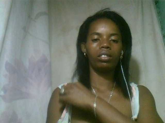 Fanihsexy live cam on BongaCams