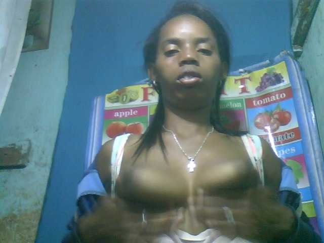 Fanihsexy live cam on BongaCams