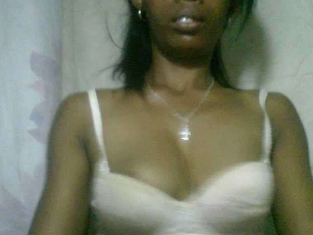 Fanihsexy live cam on BongaCams