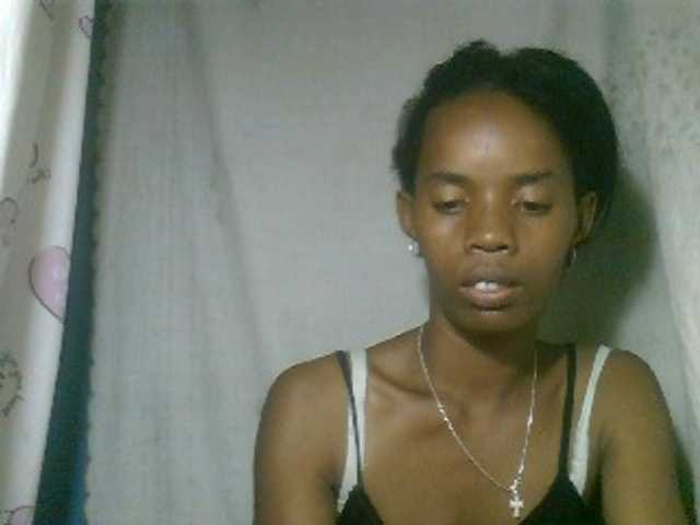 Fanihsexy live cam on BongaCams