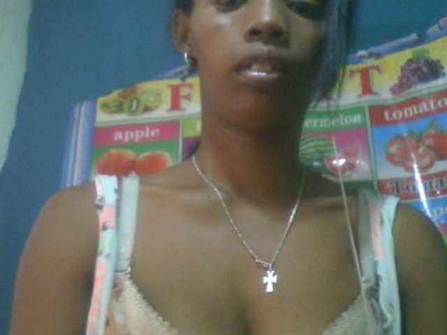 Fanihsexy live cam on BongaCams