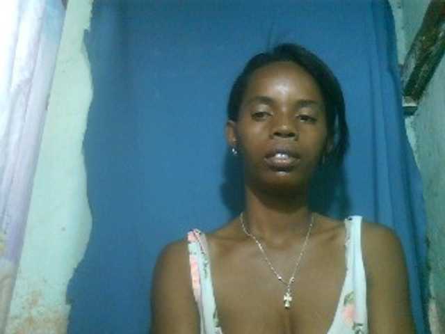 Fanihsexy live cam on BongaCams