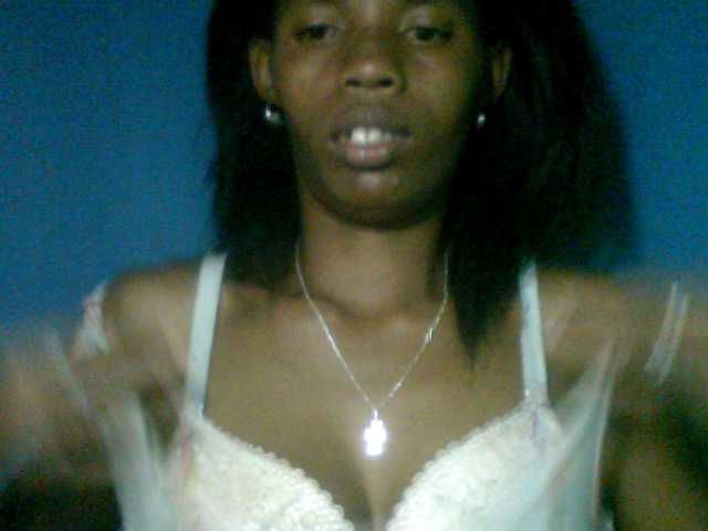 Fanihsexy live cam on BongaCams