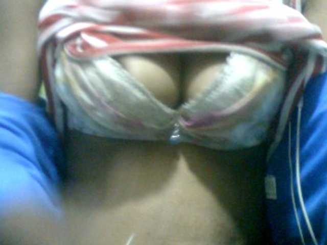 Fanihsexy live cam on BongaCams