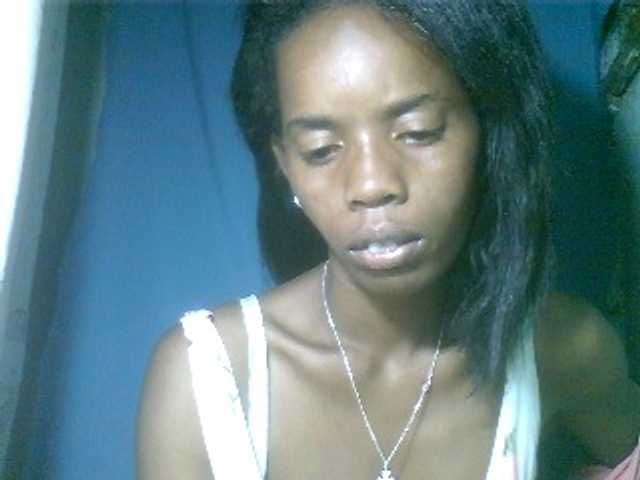 Fanihsexy live cam on BongaCams