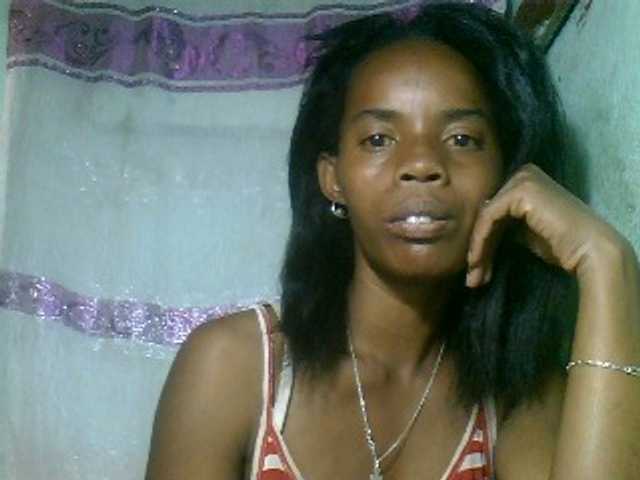 Fanihsexy live cam on BongaCams