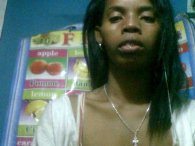 Fanihsexy live cam on BongaCams