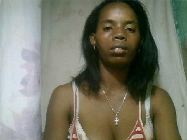 Fanihsexy live cam on BongaCams