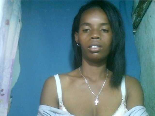 Fanihsexy live cam on BongaCams