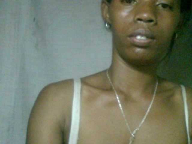 Fanihsexy live cam on BongaCams