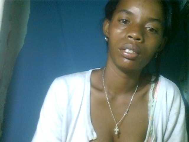 Fanihsexy, live now on BongaCams