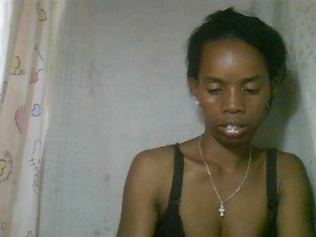 Fanihsexy live cam on BongaCams