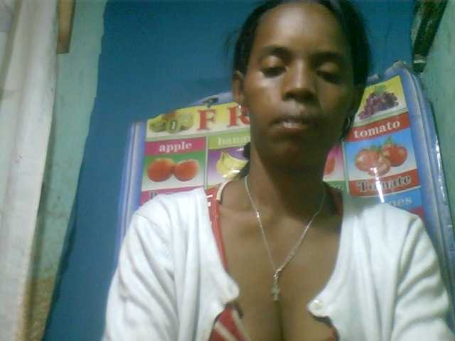 Fanihsexy live cam on BongaCams
