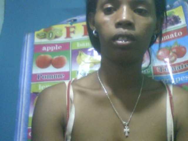 Fanihsexy live cam on BongaCams