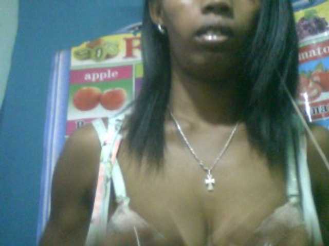 Fanihsexy live cam on BongaCams